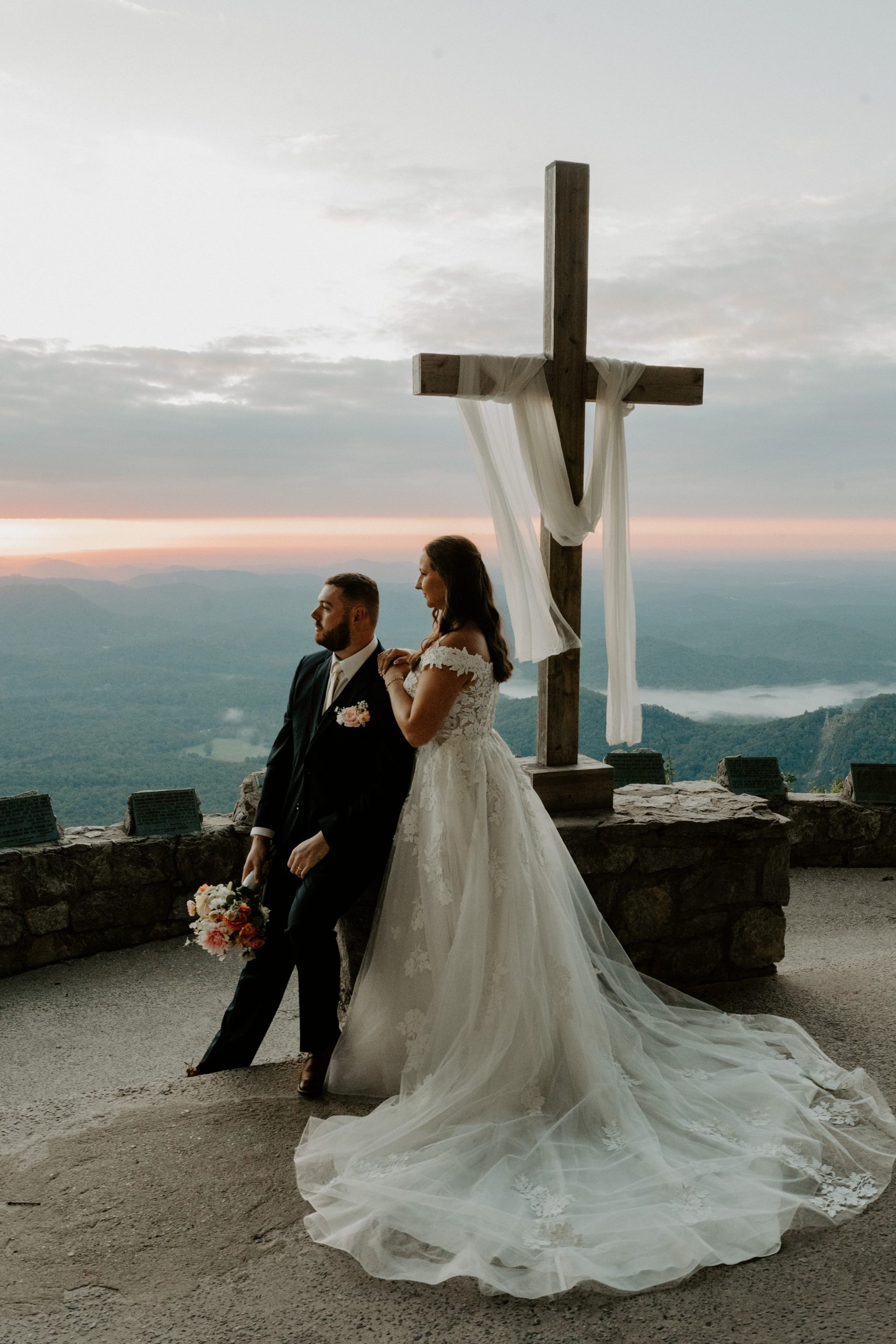 C. Lyn Creations-Pretty Place Chapel Wedding Pretty Place Chapel Wedding